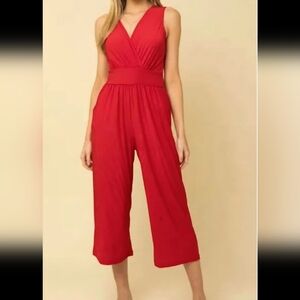 Gilli New Vibrant Red Jumpsuit Size M